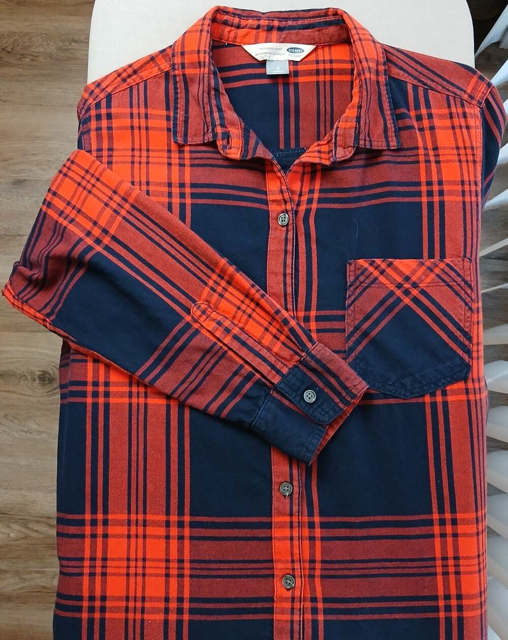 Old Navy Relaxed Classic Flannel Shirt Women's Large Navy orange-red plaid LS
